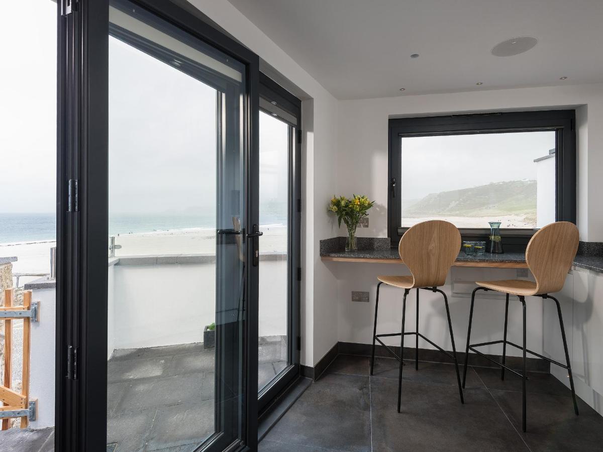 The Old Beach Store Sennen Cove Exterior photo